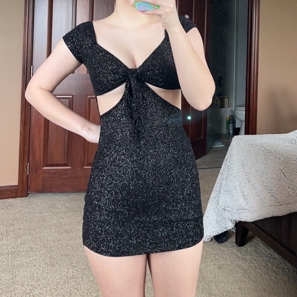 Lucy in the Sky Dress - Picture 1 of 4